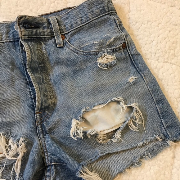 Levi’s Premium 501 distressed cutoff shorts - Picture 6 of 13